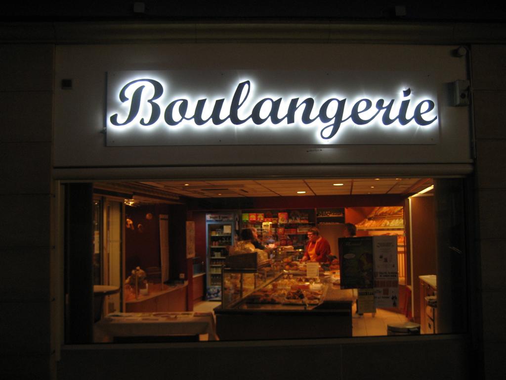 Enseignes S&eacute;lestat